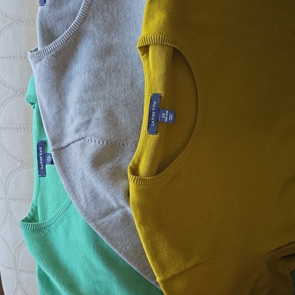 (multi color) 2x short sleeve sweaters, Land's End - Picture 2 of 4